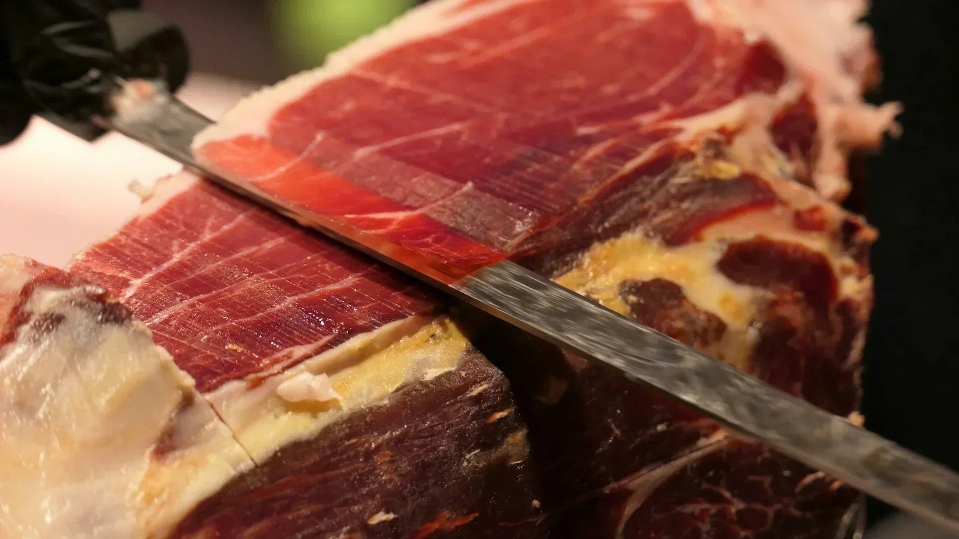 Todo sobre el Jamón Español: Serrano, Ibérico y sus Secretos