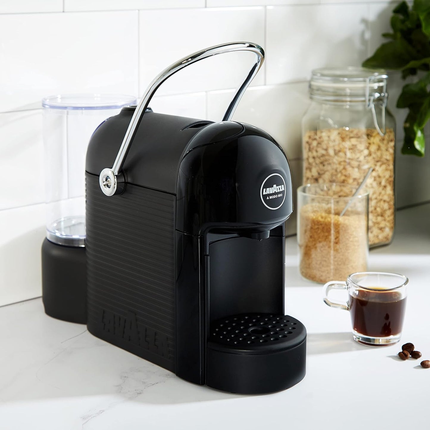 Lavazza® A Modo Mio®, Jolie coffee machine, compatible with A Modo Mio® capsules, black 